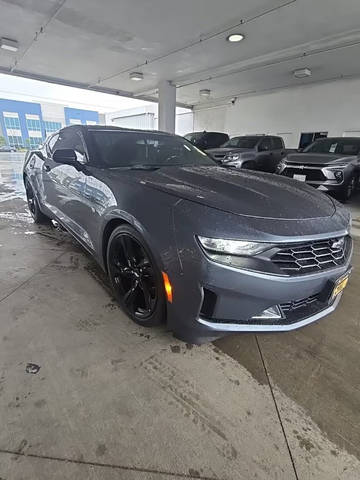2019 Chevrolet Camaro 1LT RWD photo
