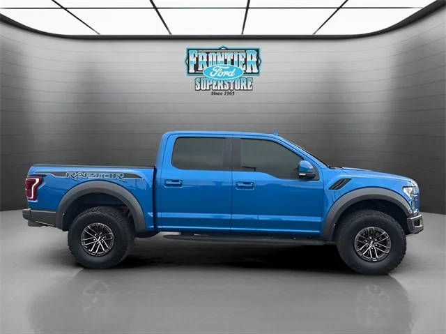 2019 Ford F-150 Raptor 4WD photo