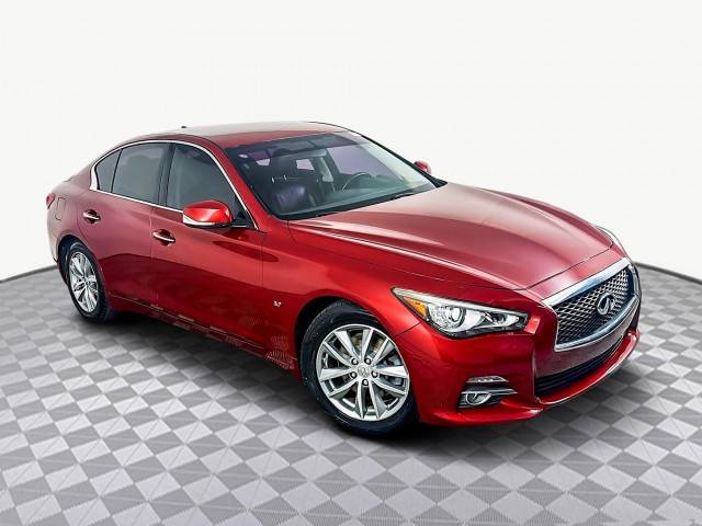 2015 Infiniti Q50  RWD photo