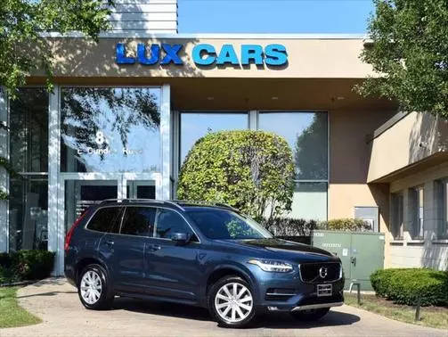 2018 Volvo XC90 Momentum AWD photo