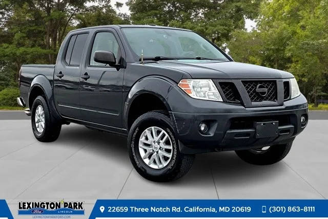 2015 Nissan Frontier SV 4WD photo