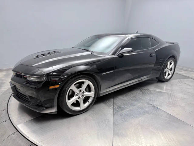 2015 Chevrolet Camaro SS RWD photo
