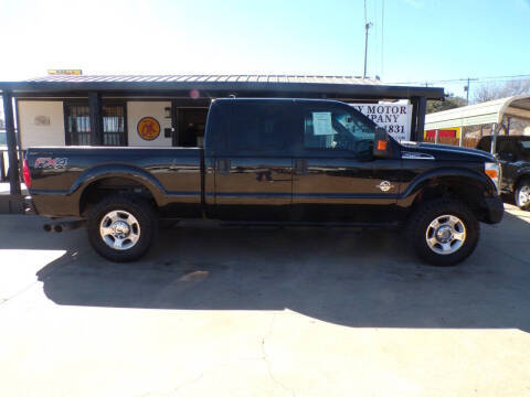 2015 Ford F-250 Super Duty XLT 4WD photo