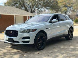 2017 Jaguar F-Pace 35t Premium AWD photo