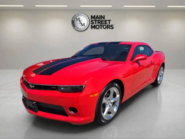 2015 Chevrolet Camaro LT RWD photo