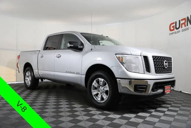 2019 Nissan Titan SV 4WD photo