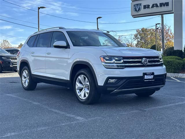 2019 Volkswagen Atlas 3.6L V6 SE AWD photo