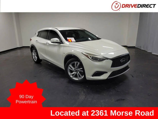 2018 Infiniti QX30 Luxury FWD photo