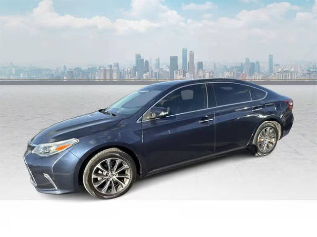 2018 Toyota Avalon XLE FWD photo