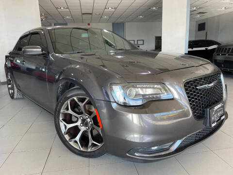2018 Chrysler 300 300S RWD photo