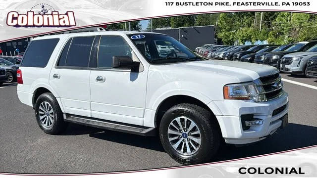 2017 Ford Expedition XLT 4WD photo