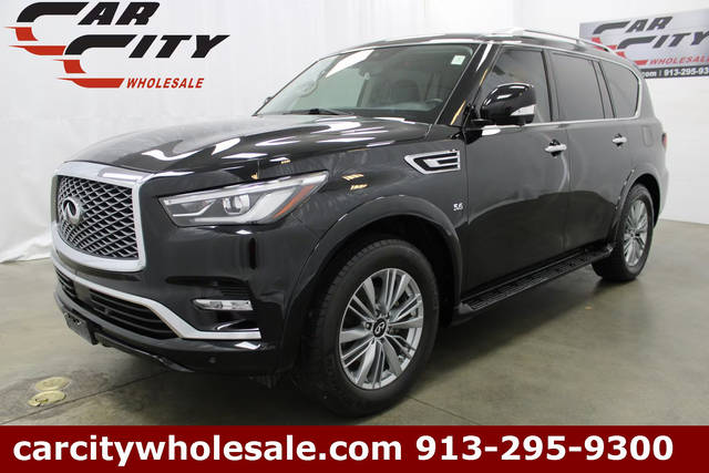 2018 Infiniti QX80  4WD photo