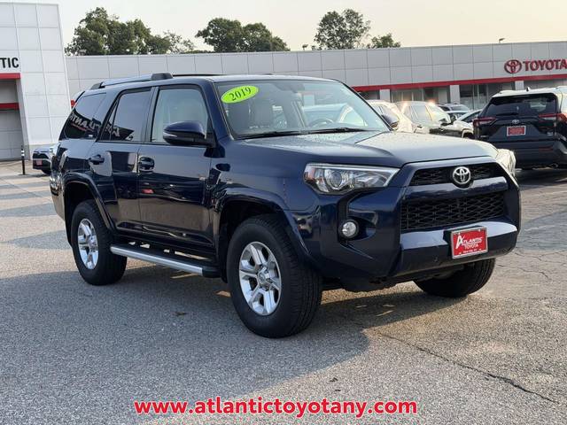 2019 Toyota 4Runner SR5 Premium 4WD photo