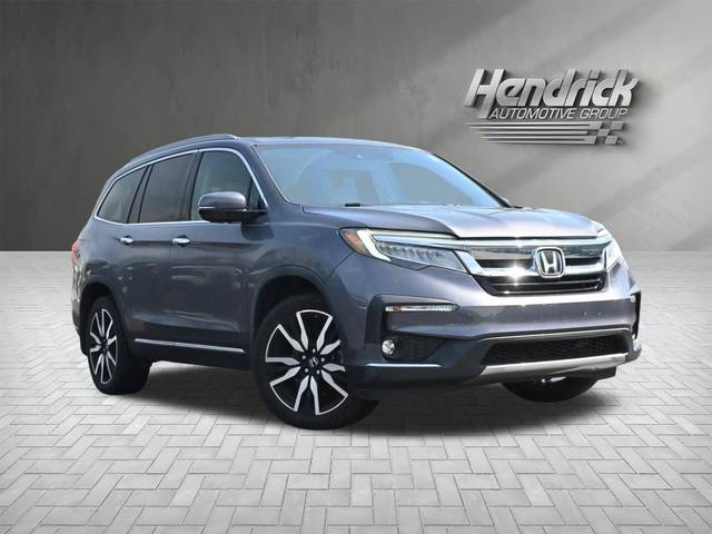 2019 Honda Pilot Touring 8-Passenger FWD photo