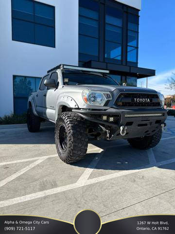 2015 Toyota Tacoma  4WD photo