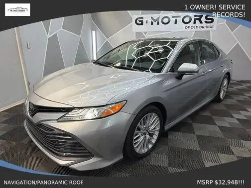2019 Toyota Camry XLE FWD photo