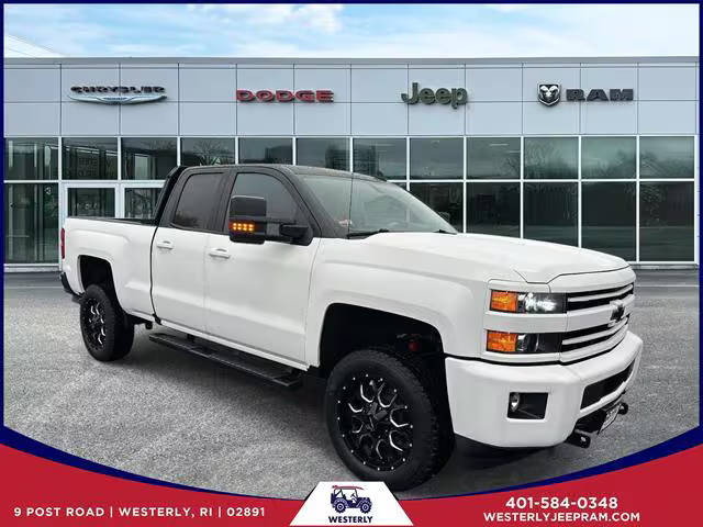 2019 Chevrolet Silverado 2500HD LT 4WD photo