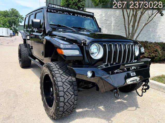 2019 Jeep Wrangler Unlimited Sahara 4WD photo