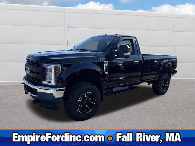 2019 Ford F-350 Super Duty XL 4WD photo