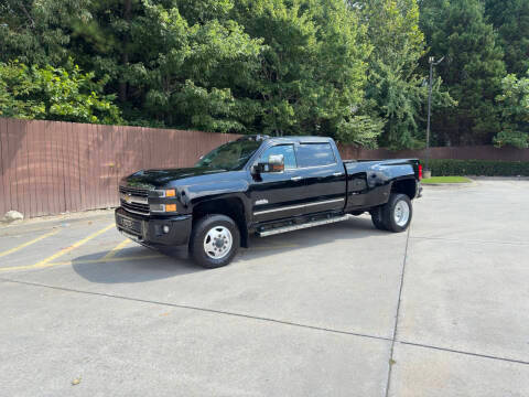 2019 Chevrolet Silverado 3500HD High Country 4WD photo