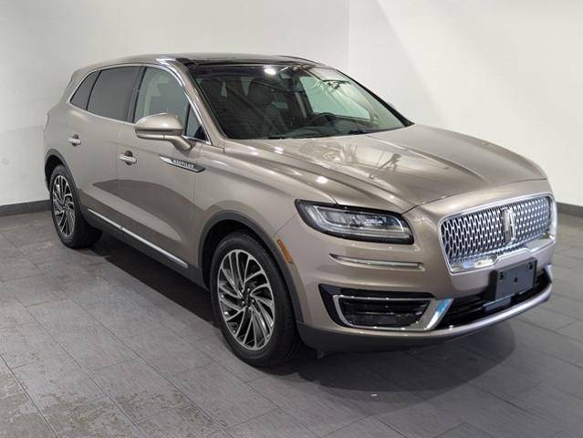 2019 Lincoln Nautilus Reserve FWD photo