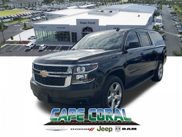 2019 Chevrolet Suburban LT 4WD photo