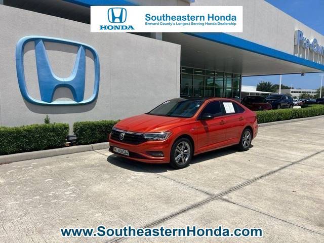 2019 Volkswagen Jetta R-Line FWD photo