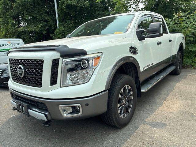 2019 Nissan Titan XD PRO-4X 4WD photo