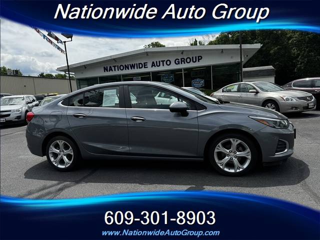 2019 Chevrolet Cruze Premier FWD photo