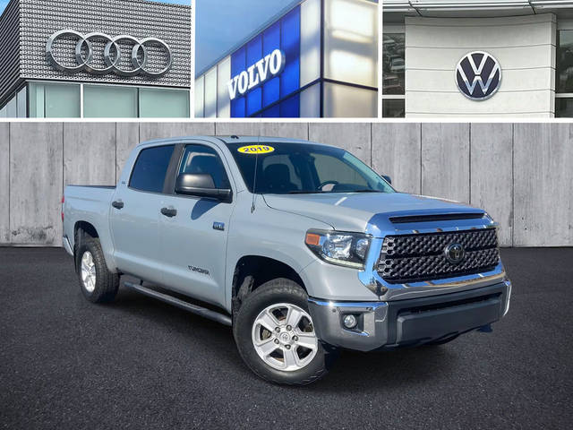 2019 Toyota Tundra SR5 4WD photo
