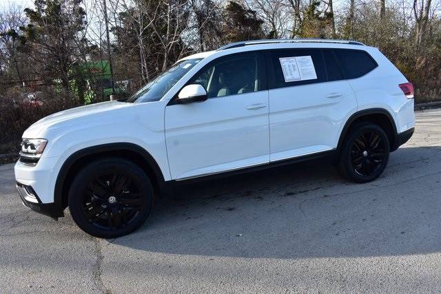 2019 Volkswagen Atlas 3.6L V6 SEL AWD photo