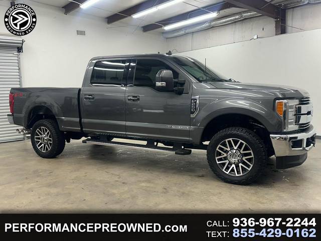 2019 Ford F-250 Super Duty LARIAT 4WD photo