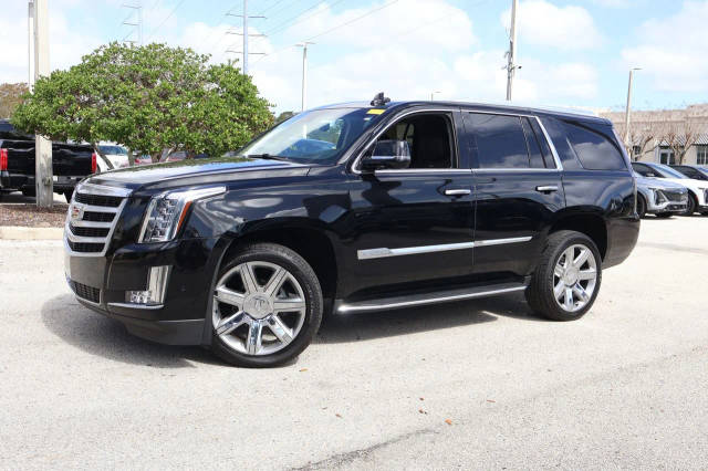 2019 Cadillac Escalade Luxury 4WD photo