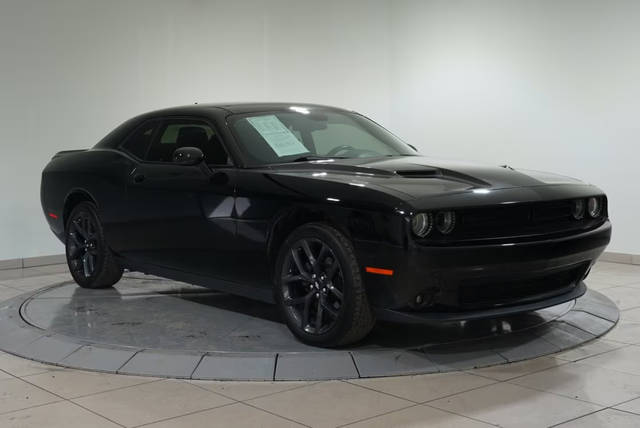 2019 Dodge Challenger SXT RWD photo