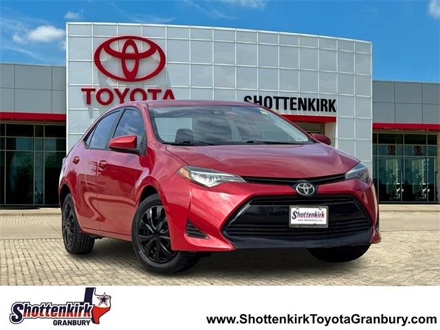 2019 Toyota Corolla LE FWD photo