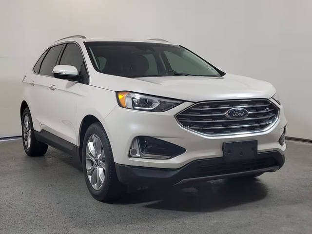 2019 Ford Edge Titanium FWD photo