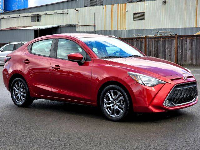 2019 Toyota Yaris LE FWD photo