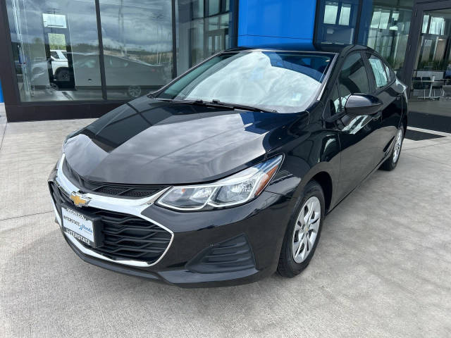 2019 Chevrolet Cruze LS FWD photo