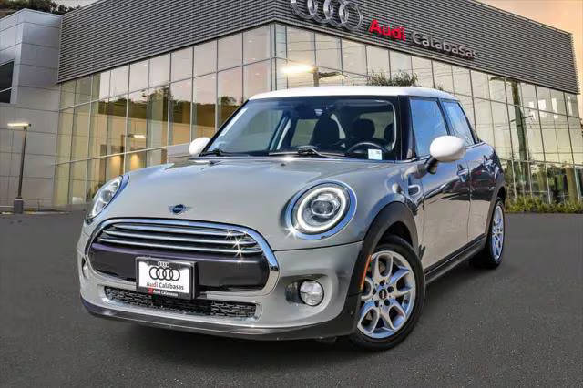 2019 MINI Hardtop 4 Door Cooper FWD photo