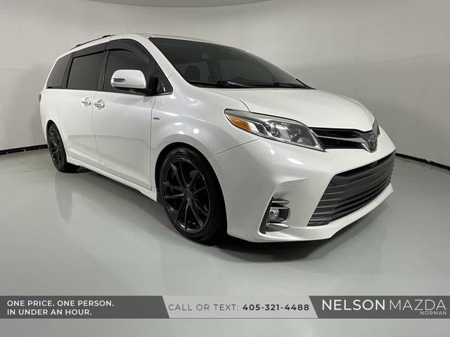 2019 Toyota Sienna Limited AWD photo