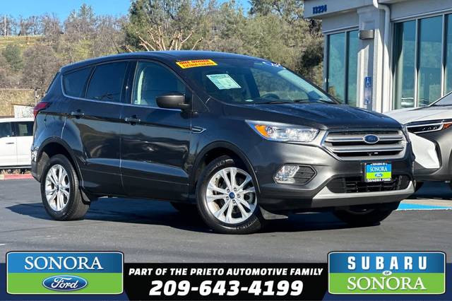 2019 Ford Escape SE FWD photo