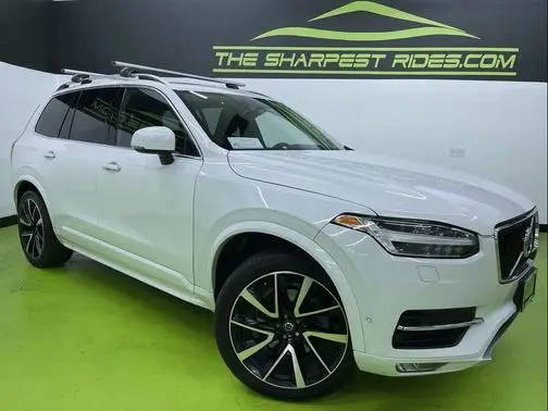 2019 Volvo XC90 Momentum AWD photo
