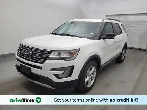 2017 Ford Explorer XLT 4WD photo
