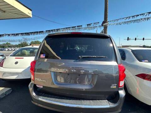 2018 Dodge Grand Caravan GT FWD photo