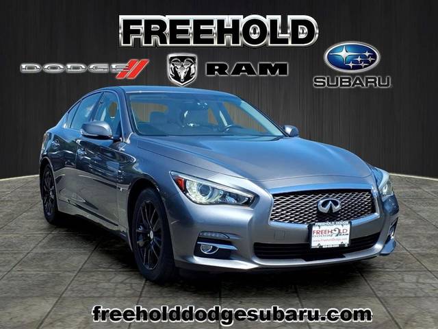 2015 Infiniti Q50 Premium AWD photo