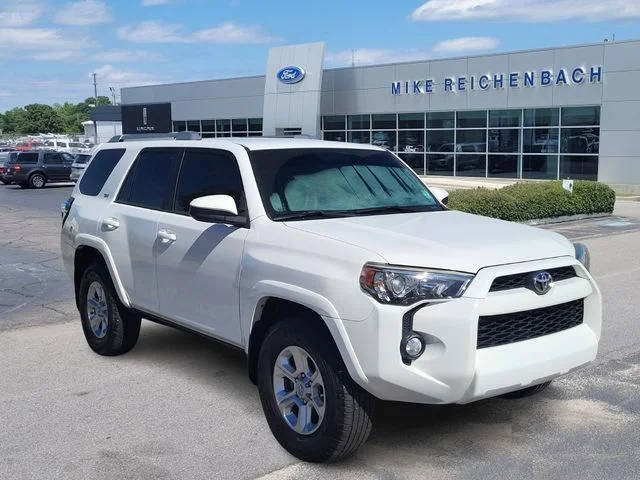 2018 Toyota 4Runner SR5 RWD photo