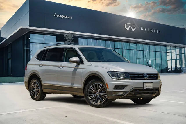 2019 Volkswagen Tiguan SEL FWD photo