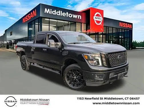 2019 Nissan Titan XD SL 4WD photo