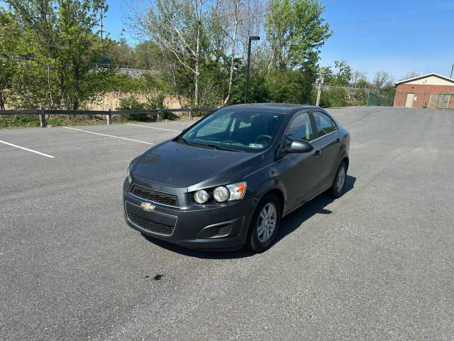 2015 Chevrolet Sonic LT FWD photo