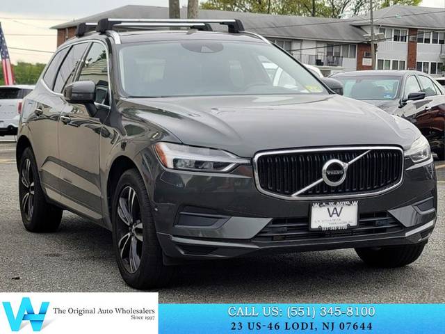 2019 Volvo XC60 Momentum AWD photo